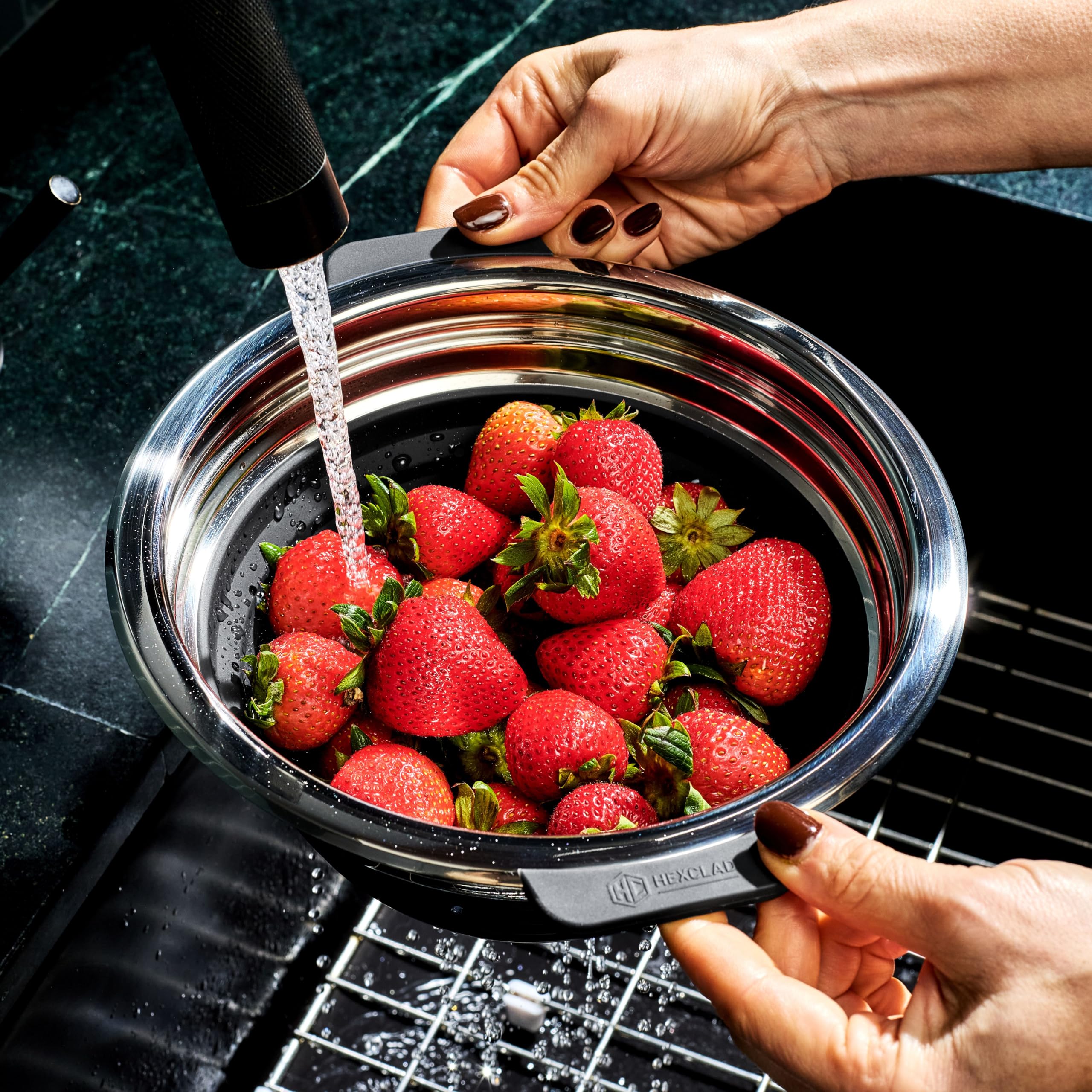 HexClad 2-Piece Steamer Basket Set, Heat-Safe to 230ºC, Dishwasher Safe